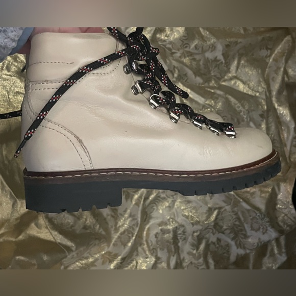 ZARA Girls’ Lace-Up Leather Combat Hiking Boots Cream Color Booties EU 35/US 3.5 - Picture 14 of 14